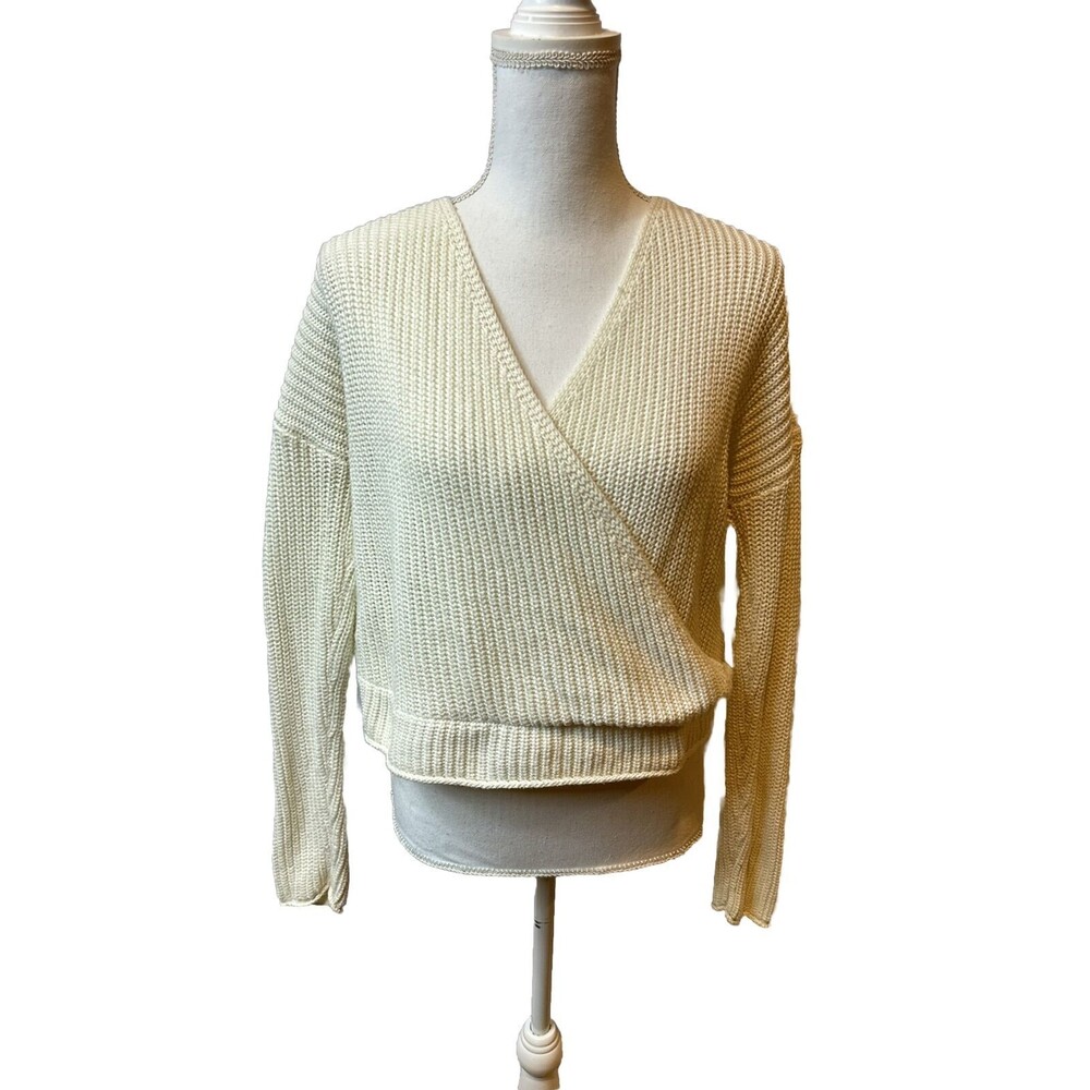 Moon & Madison Women's L Large Sweater White Wrap V-Neck Open Back